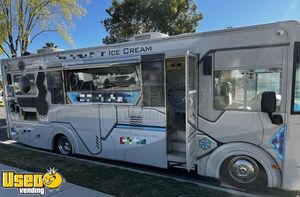 County Permitted 2004 R-Vision Trail Lite Head-Turning 29' Ice Cream Bus Truck