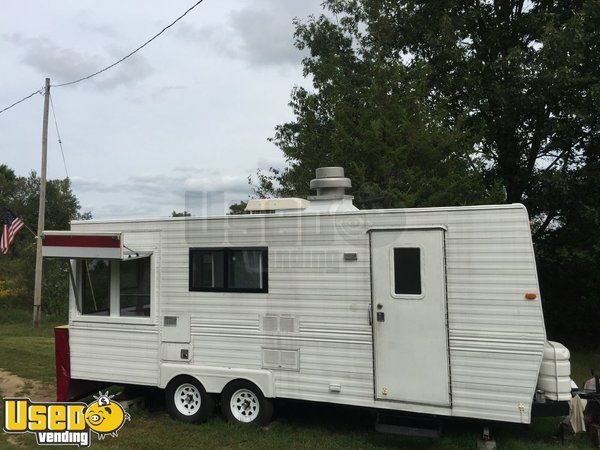 7.5' x 20' Food Concession Trailer