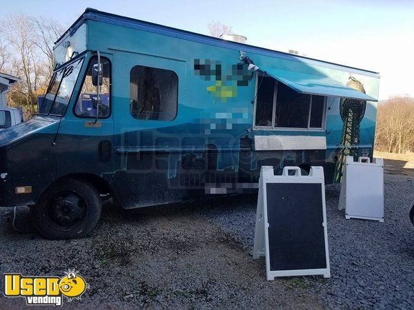 GMC P3500 Food Truck