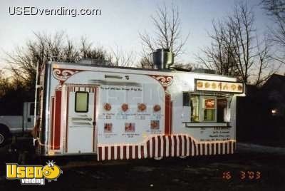 2003 - 8 x 22 Concession Trailer