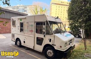 2006 Freightliner MT45 Ice Cream/Shaved Ice Concession Truck