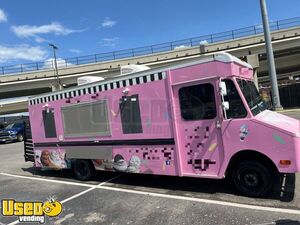 28' Chevrolet P30 Ice Cream/Food Truck Mobile Vending Unit