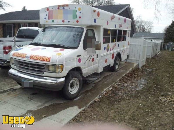 1991 - Ford E-350 Ice Cream Truck