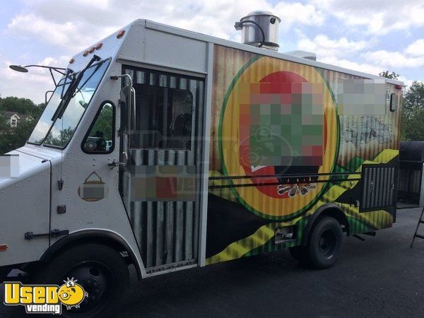 Chevy P30 Utilimaster Food Truck