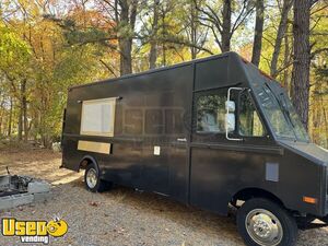 Like New - Chevrolet P35 All-Purpose Food Truck with Fire Suppression System