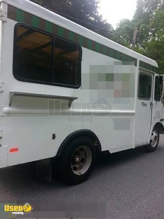 2003 Diesel Chevrolet Workhorse Step Van Kitchen Food Truck