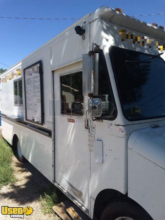 Fully-Packed Turnkey 26' Diesel Step Van Kitchen Food Truck