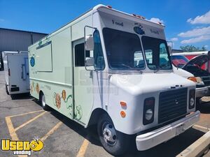 Well  Equipped - Workhorse P30 All Purpose Food Truck