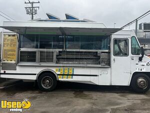 Low Mileage - 2007 Workhorse Step Van Food Truck with Pro-Fire Suppression
