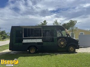 2015 Isuzu 20' Coffee / Beverage Truck w/ 2025 Kitchen Build-Out