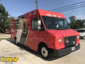 Cleaned 2006 16' Diesel Freightliner Utilimaster MT45 Step Van Kitchen Food Truck