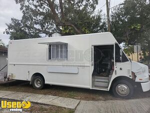 2004 24' Freightliner MT45 Diesel Food Truck with 2023 Kitchen Build +  Pro-Fire Suppression
