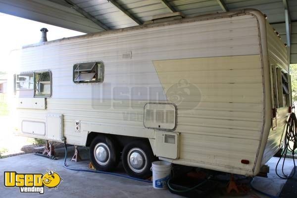 Vintage 23' Food Concession Trailer / Mobile Bakery