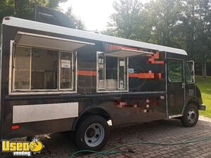 Used - 26' Workhorse Step Van Kitchen Food Truck