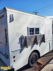 2004 Freightliner Step Van All-Purpose Food Truck with Pro-Fire System