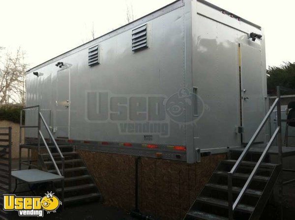 28' - Custom Built Insulated Pup Trailer Mobile Kitchen