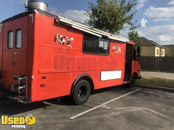 Ready to Roll Chevrolet P30 Food Truck / Used Kitchen on Wheels