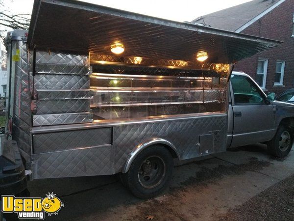 Chevy Lunch / Canteen Truck