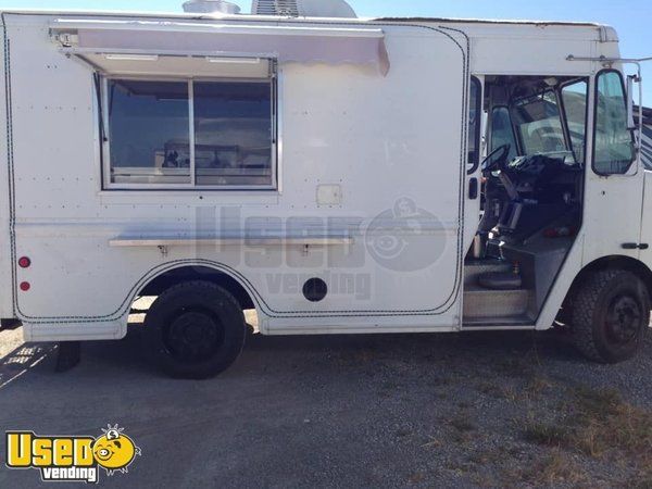 2006 Freightliner MB45 Food Truck / Kitchen on Wheels Working Order