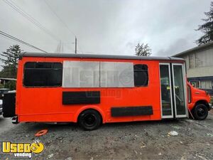 Health Department Approved 2007 Ford F-450 25' Diesel Kitchen Food Truck