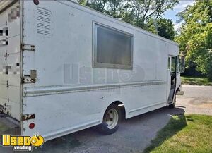 Versatile - Grumman Olson All-Purpose Food Truck Mobile Vending Unit