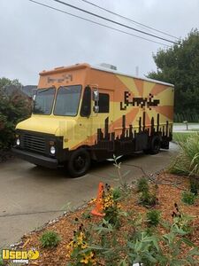 Chevrolet 21' Easy to Operate Grumman Olson Step Van Food Truck