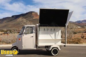 NEW - 2024 11' Piaggio Ape Mobile Tap Bar Beverage Tricycle
