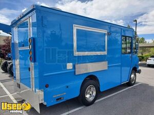 2001 18' Workhorse P42 Diesel Food Truck with Unused 2020 Kitchen Build-Out