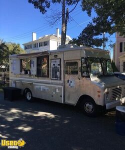 24' Chevrolet Grumman Olson P30 Food Truck | 2017 Mobile Kitchen Unit