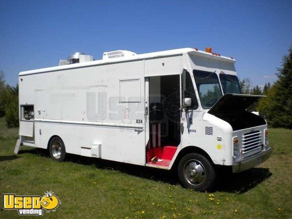 1986 - 25' Grumman Lunch Truck