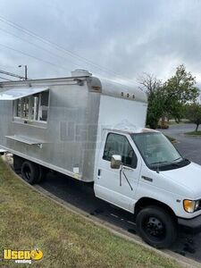 Great Running Ford Food Truck / Commercial Kitchen on Wheels