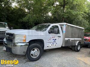 Turnkey 2007 Chevrolet Silverado 3500 HD Lunch Serving Food Truck