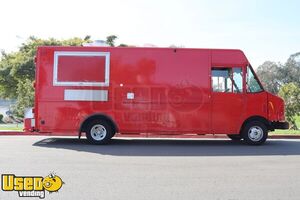 Ready to Go Chevy P30 18' Step Van All-Purpose Food Truck
