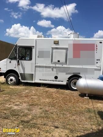 Freightliner Mobile Kitchen Food Truck