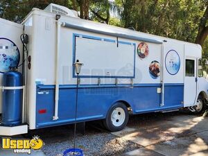 25' GMC P3500 Licensed Street Food Truck / Mobile Kitchen Shape