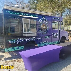 14' Chevrolet P30 Step Van Food Truck / Kitchen on Wheels Shape