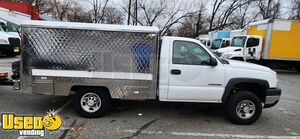 2006 Chevrolet Silverado 2500 HD Lunch Serving Canteen-Style Food Truck
