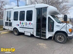 2004 Ford E450 Mobile Kitchen Food Truck / Commercial Kitchen on Wheels