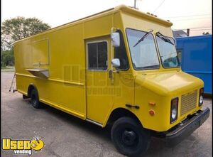 Ready To Go - Chevrolet P40 Diesel Food Truck | Mobile Food Unit