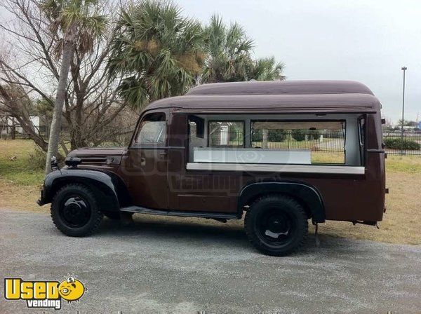 Rebuilt Vintage Ford Köln Concession / Retail Vending Truck