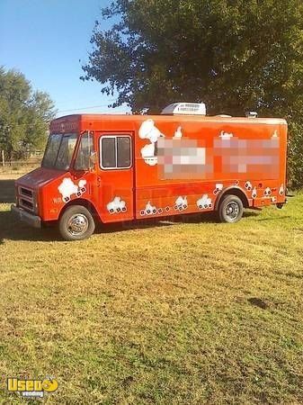 Chevy P30 Food Truck
