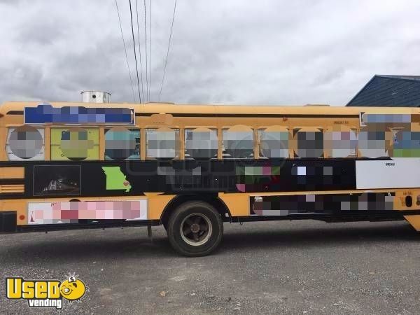 Bluebird Food Truck