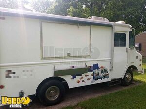 Retired SWAT Truck Mobile Kitchen Conversion / Food Truck - Works Great