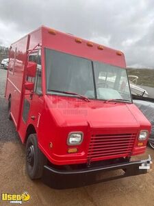 Fully Equipped  20' 2014 Freightliner Diesel All-Purpose Food Truck w/ Insignia