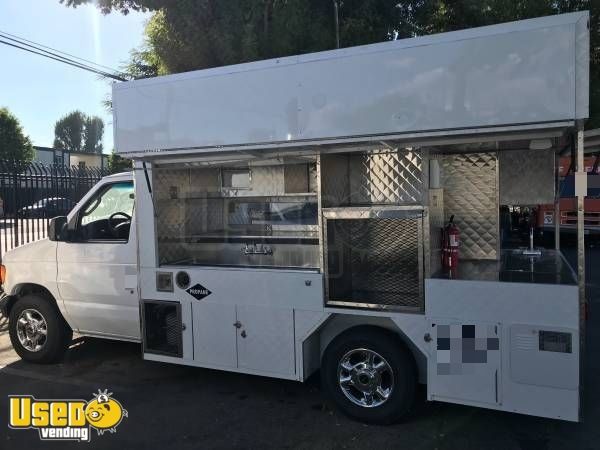 Ford Lunch / Canteen Truck