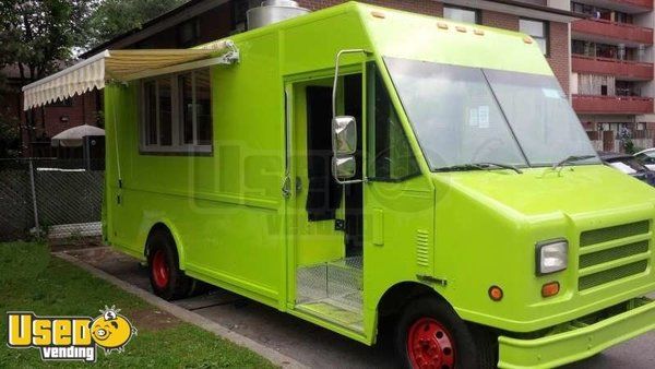 2000 - Ford E-350 Custom Food Truck