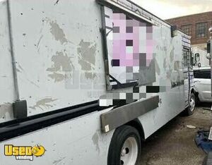 Chevrolet 3500 Regular Cab Food Truck with Fire Suppression System