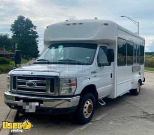 2013 Chevrolet E-350 Starcraft Food Truck | Mobile Food Unit