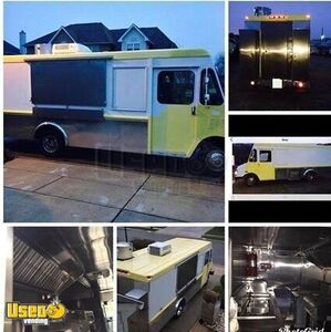 GMC Union City Body Classic Step Van Food Truck with All Stainless Steel Kitchen