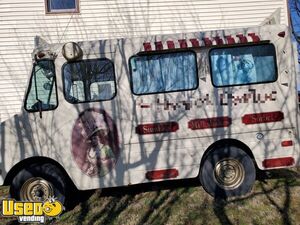 Vintage 1974 Chevy P30 Stepvan 10' Ice Cream Truck Condition